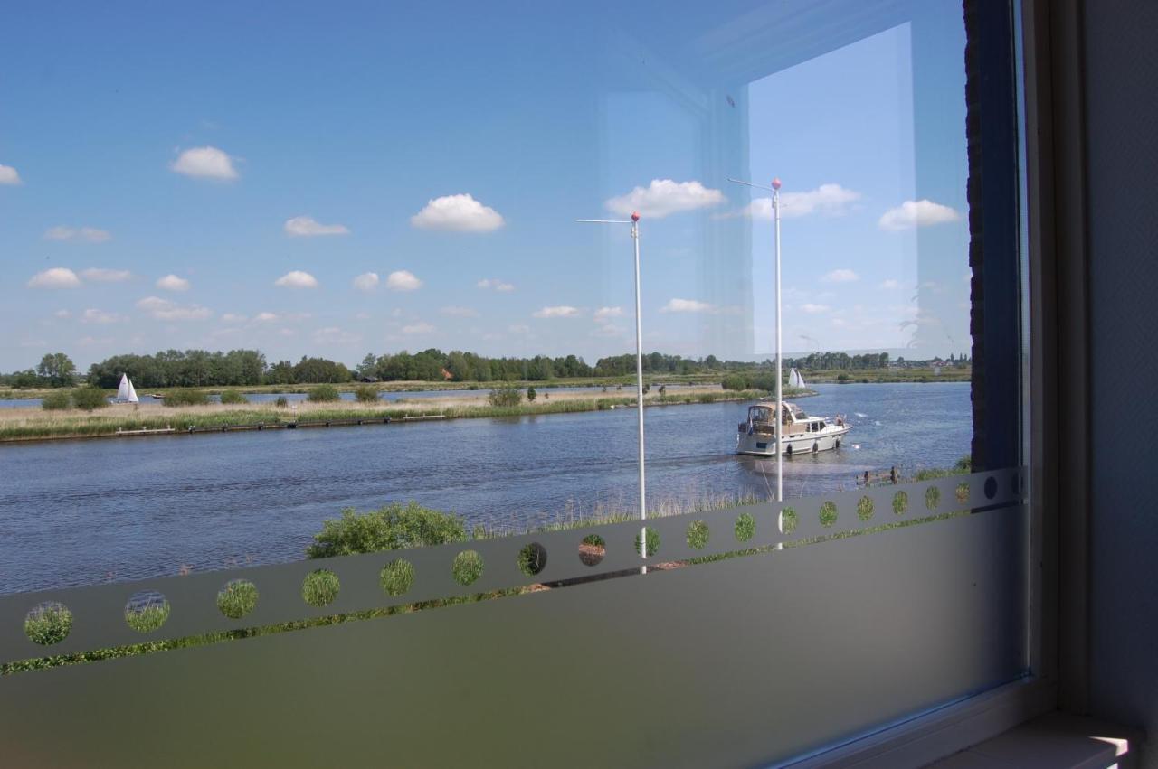 Buitenplaats T Ges Sneek Camera foto